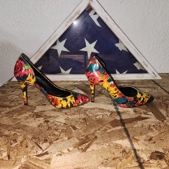 BRASH Colorful Floral Slip On Stiletto Heels Dress Shoes Women's (Multicolor)- 5 - Picture 3 of 9